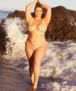 Анкета массажистки Elena - Фото 1, район Центральный, 35 лет, №3733